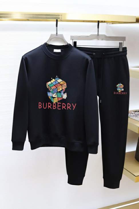 Picture of Burberry Sweater Suits _SKUBurberryM-5XLkdtr4137792